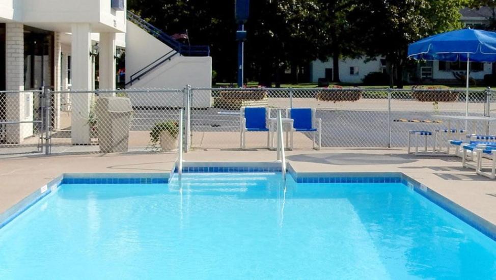 Fields Park Motel Wisconsin Dells Exterior foto